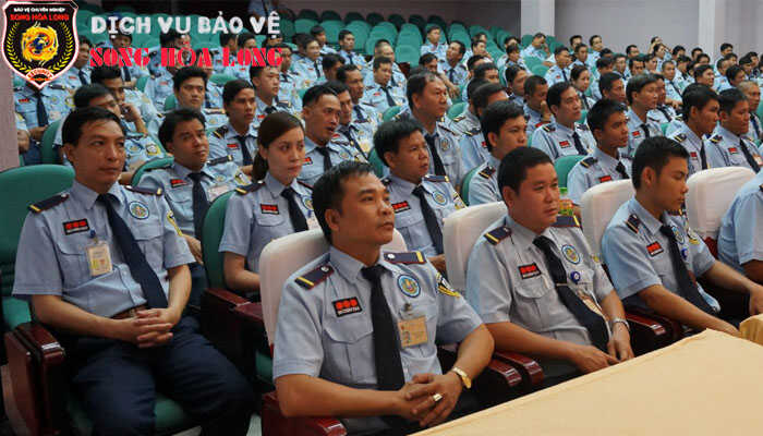 dao-tao-nghiep-vu-cong-ty-bao-ve-o-tan-phu
